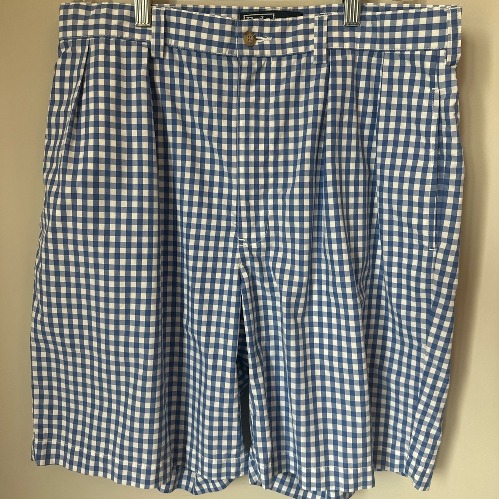 Ralph Lauren men’s Blue and White Tyler Shorts